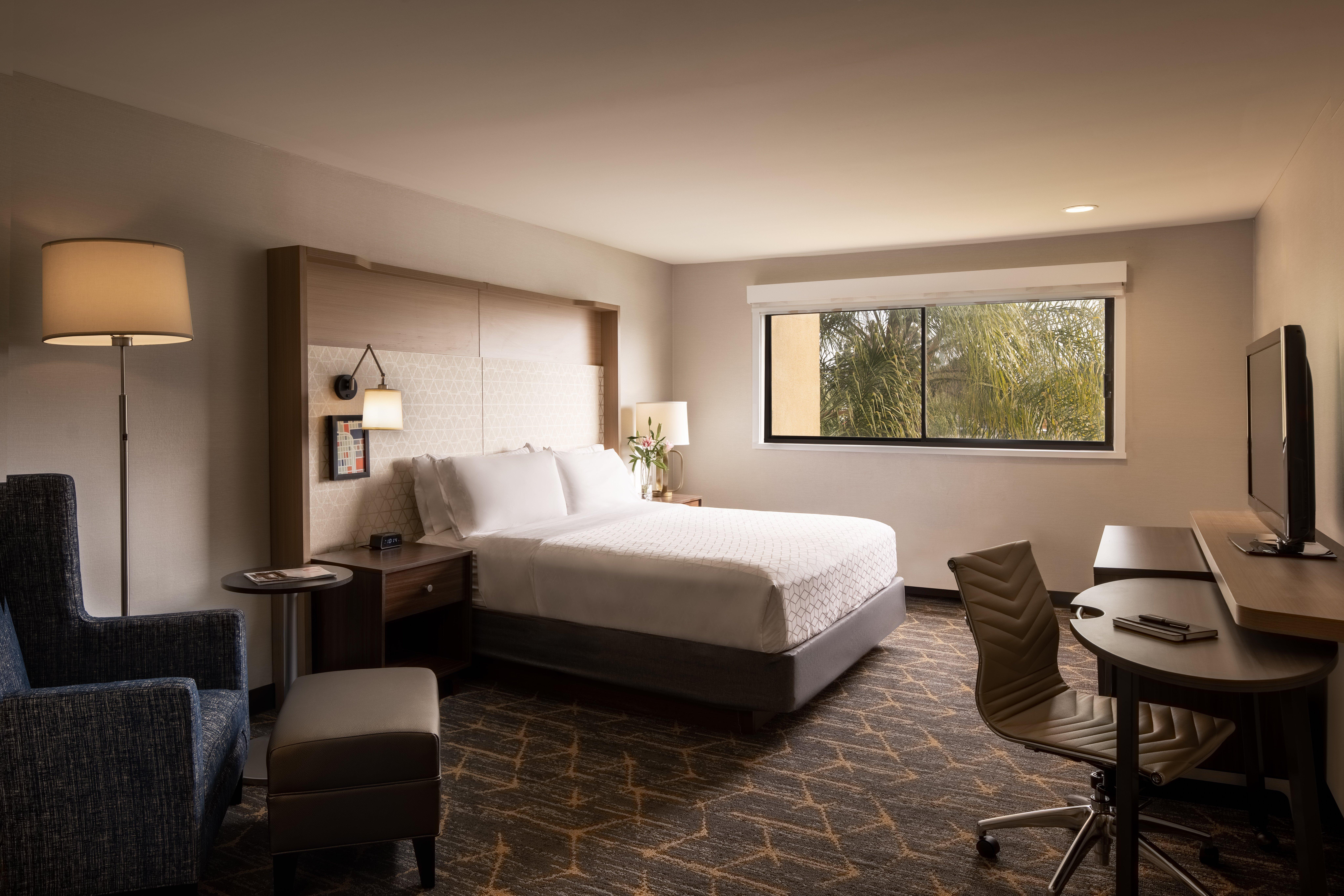 Holiday Inn Santa Ana-Orange County Airport By Ihg Dış mekan fotoğraf