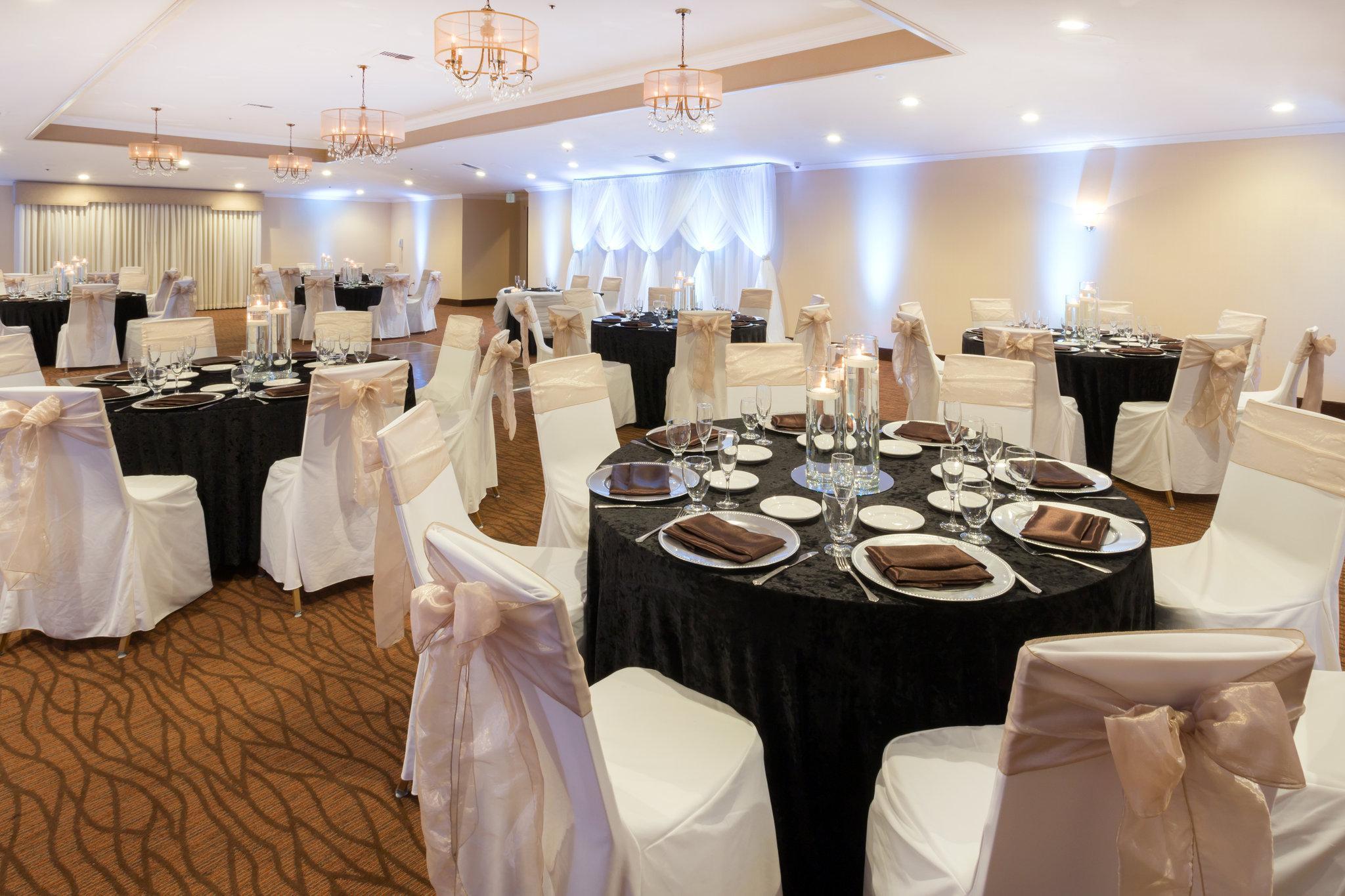 Holiday Inn Santa Ana-Orange County Airport By Ihg Dış mekan fotoğraf