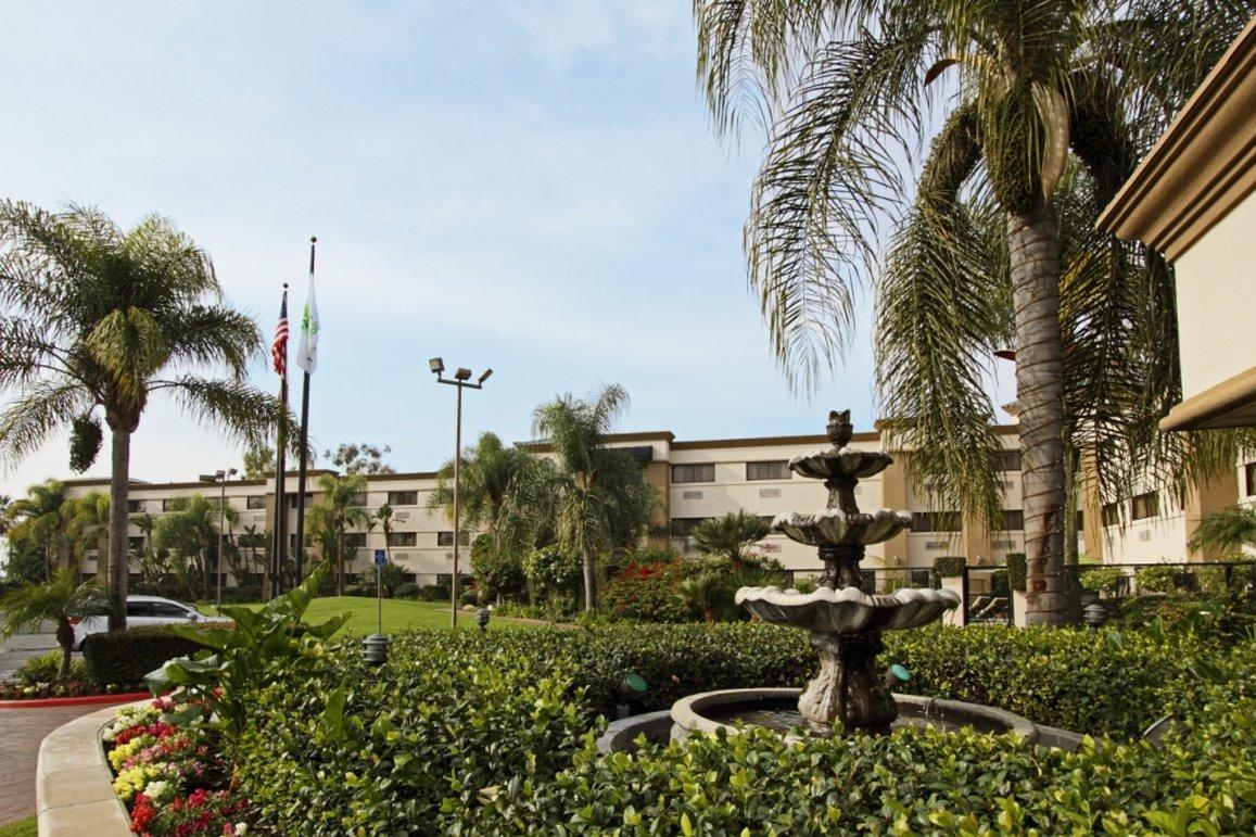 Holiday Inn Santa Ana-Orange County Airport By Ihg Dış mekan fotoğraf