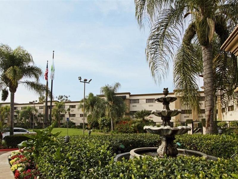 Holiday Inn Santa Ana-Orange County Airport By Ihg Dış mekan fotoğraf